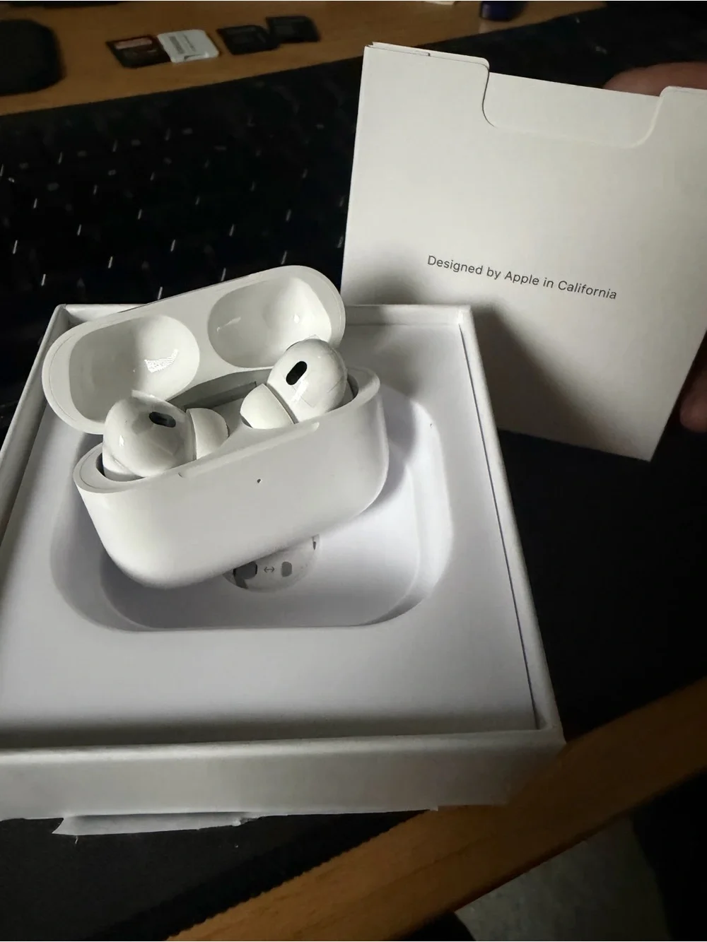 Apple AirPods Pro True Wireless Earbuds in White Gen 2